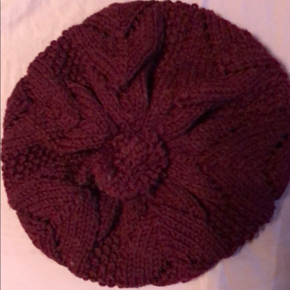 Handmade winter cap - Picture 2 of 2